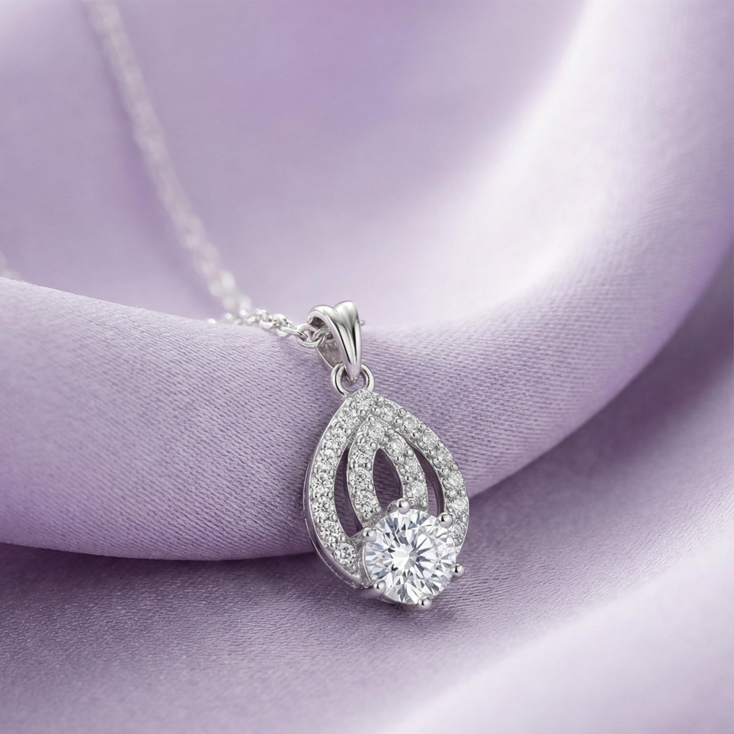 Silver Divina Drop Pendant