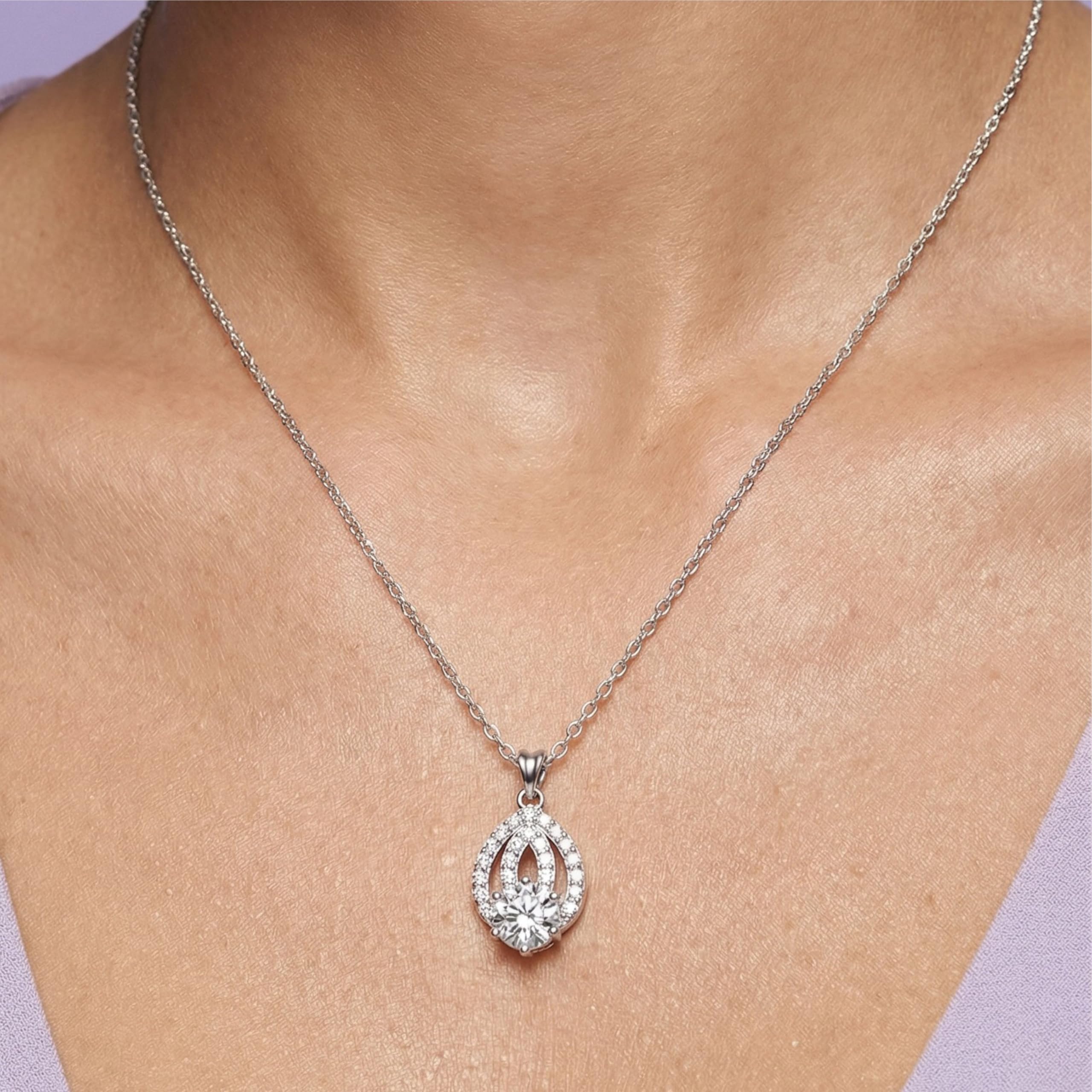Silver Divina Drop Pendant